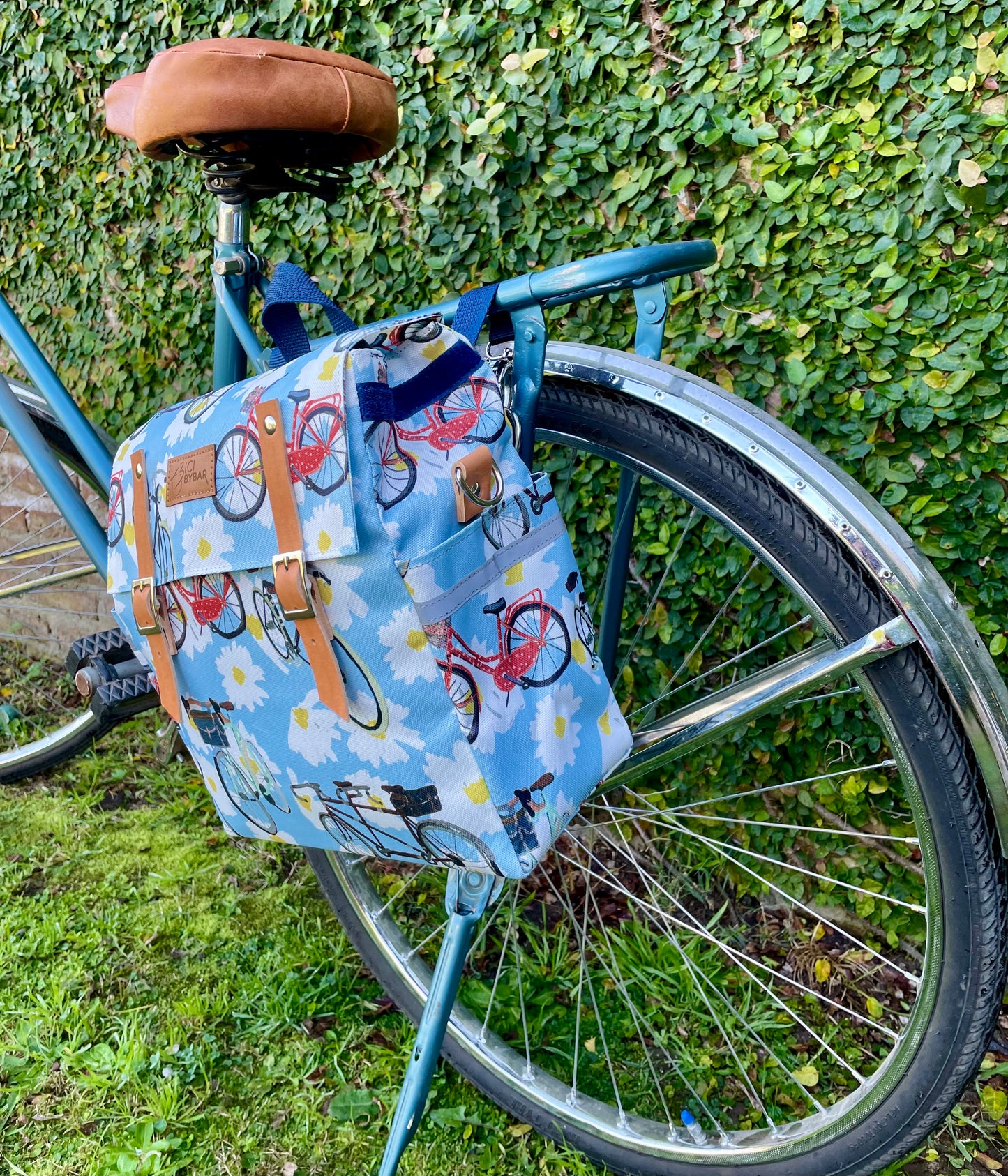 HOWARD - Bicicletas Vintage y margaritas