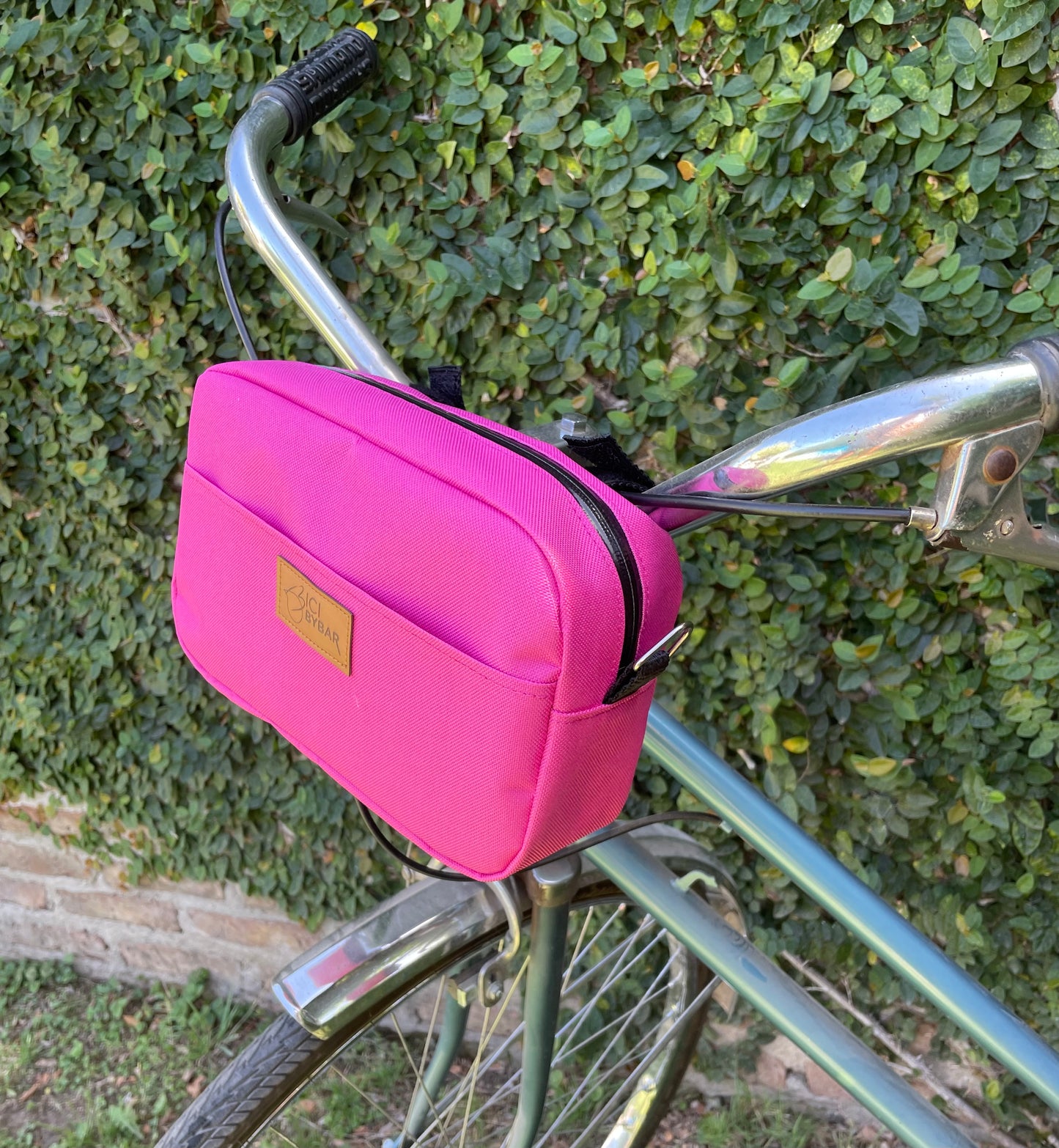 BIKE PACK - Cartera Impermeable Fucsia