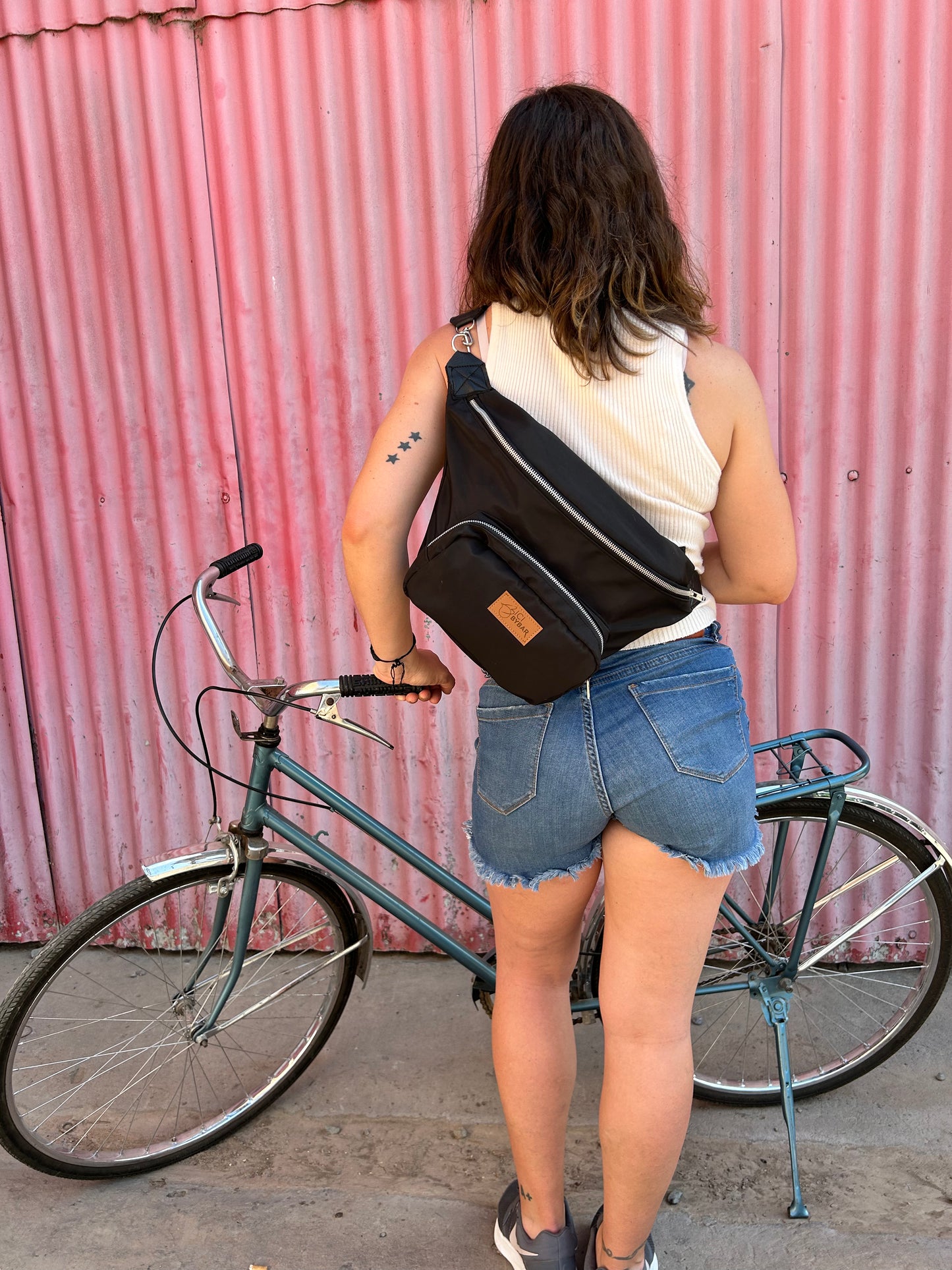 XL Fanny Pack - Black