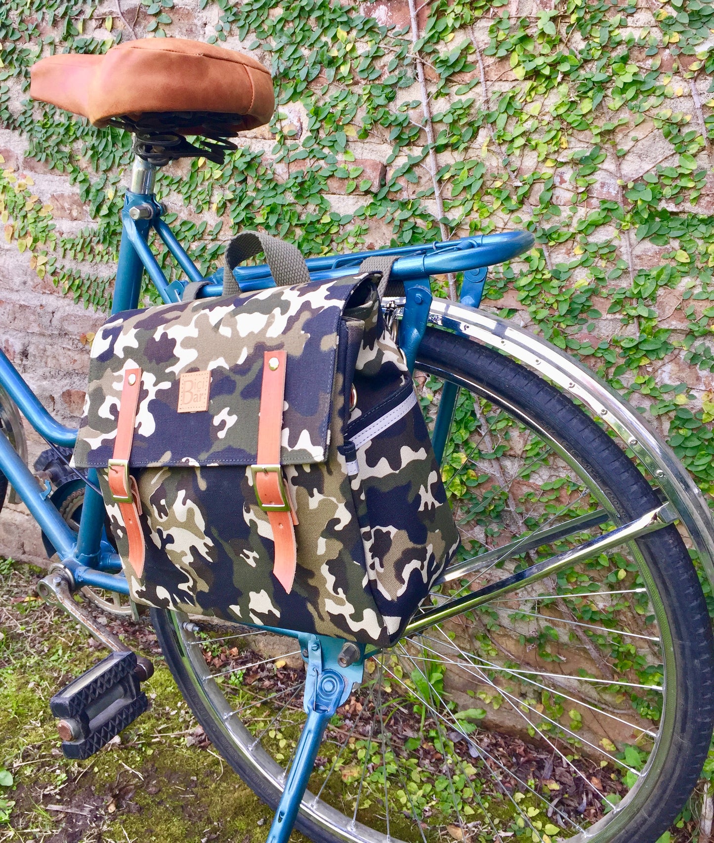 HOWARD - Pannier Camouflage green